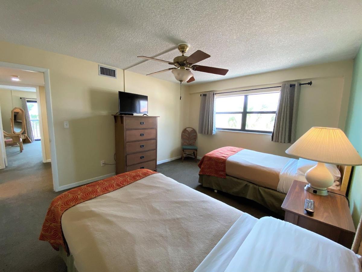 All Seasons Vacation Resort By Liberte Madeira Beach Exteriör bild