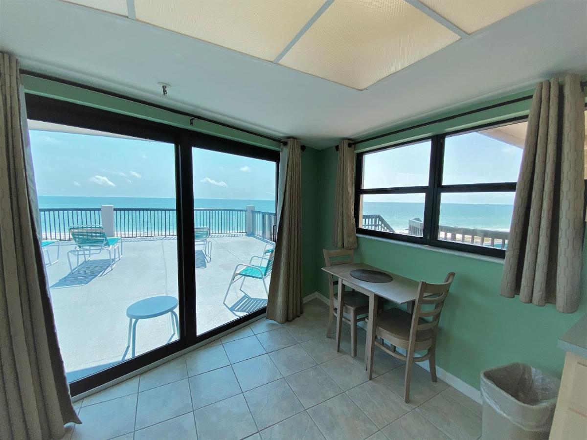 All Seasons Vacation Resort By Liberte Madeira Beach Exteriör bild