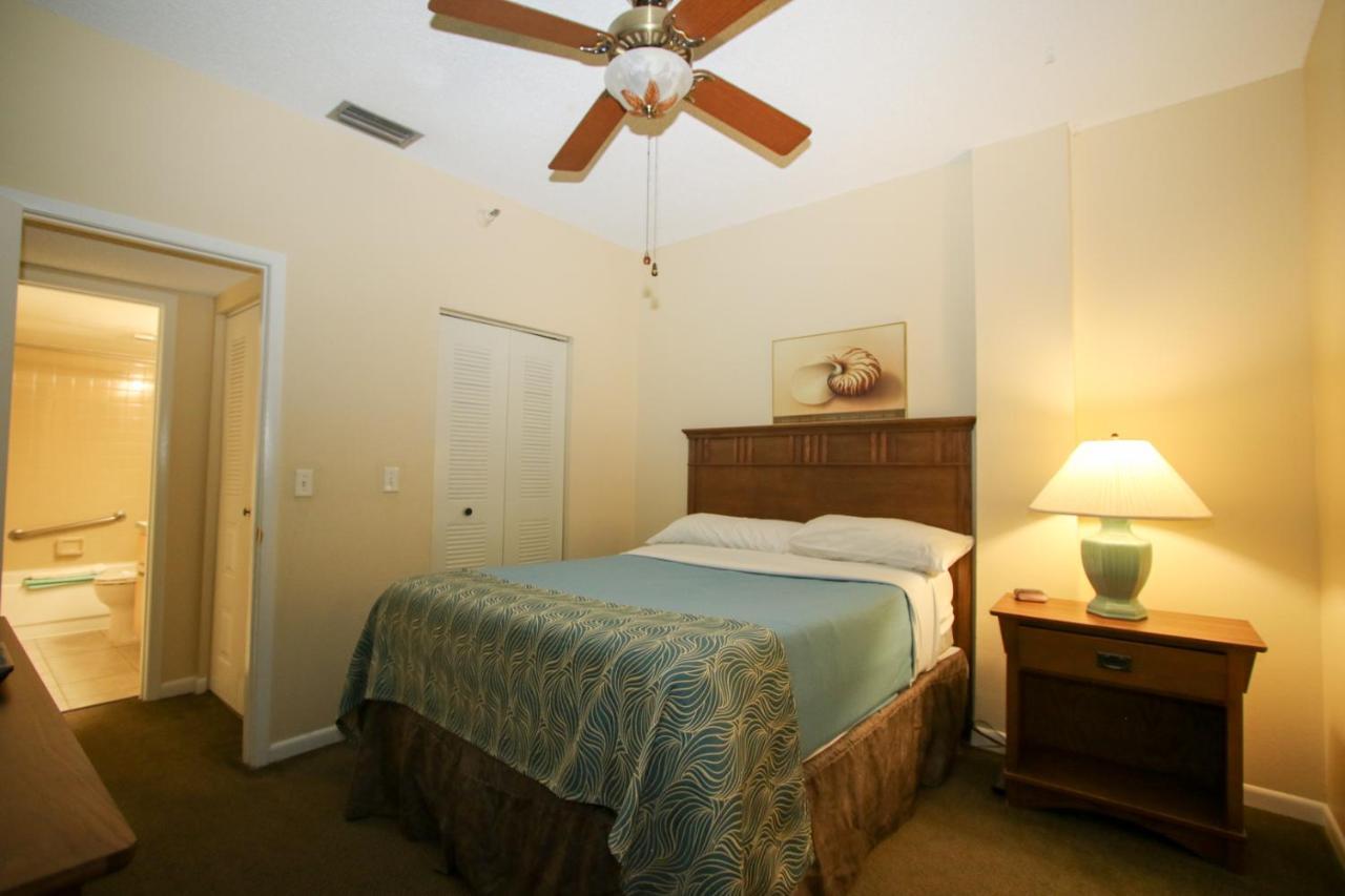 All Seasons Vacation Resort By Liberte Madeira Beach Exteriör bild