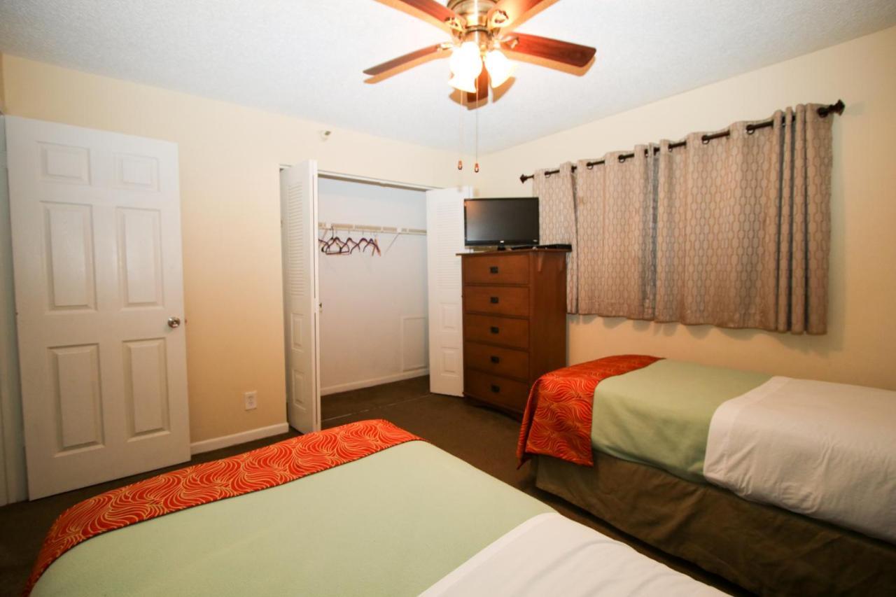 All Seasons Vacation Resort By Liberte Madeira Beach Exteriör bild